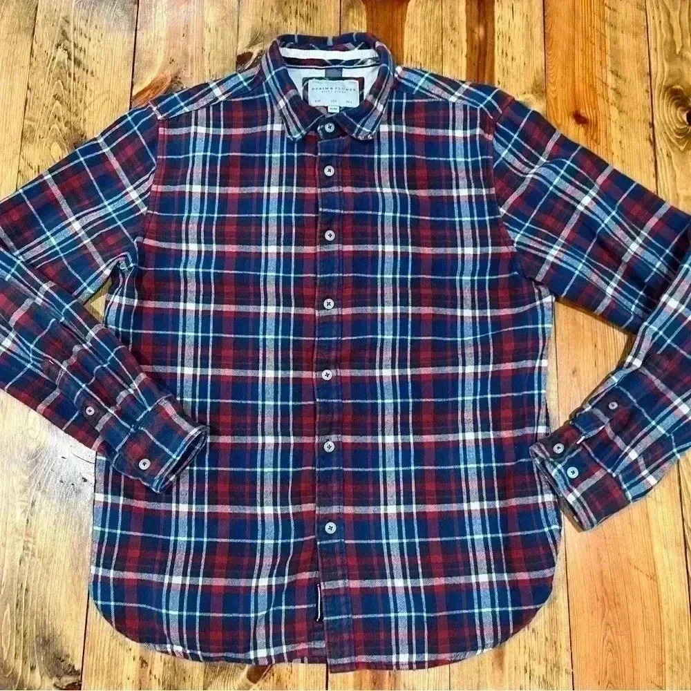 Ricky Singh Denim and Flowers button down long sleeve flannel shirt